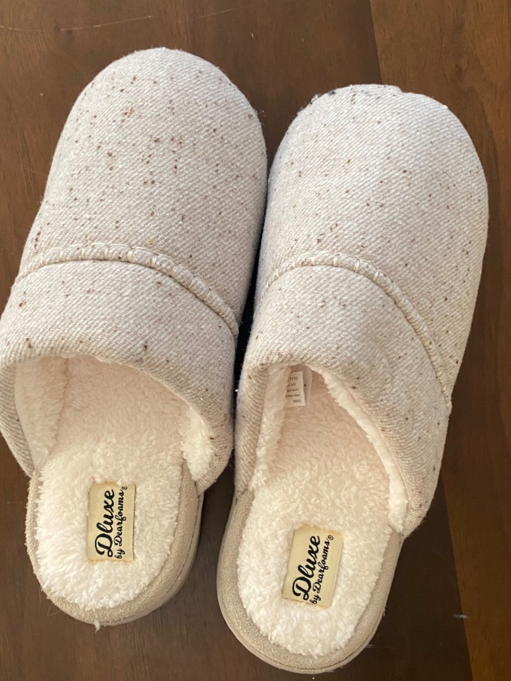 Dearfoams slippers 9-10